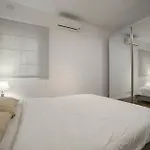 Luxury Seafront 3br With Valletta Views דירה Gzira
