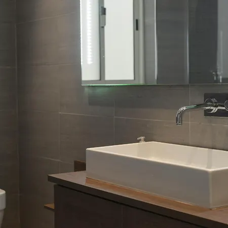 Luxury Seafront 3br With Valletta Views Apartmán *