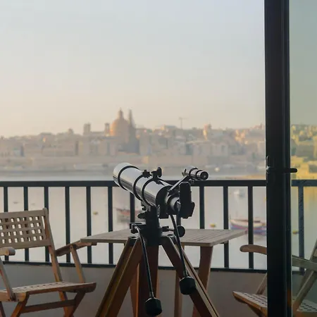 Apartmán Luxury Seafront 3br With Valletta Views