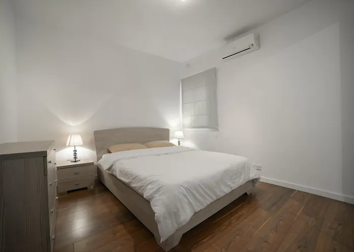 Sliema Seafront 3 Bedroom *