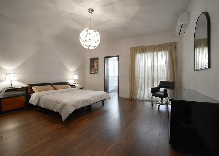 Sliema Seafront 3 Bedroom Gzira